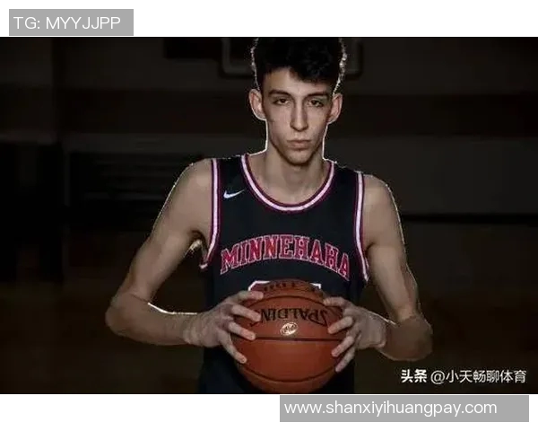 切特霍姆格伦的篮球之路与未来发展潜力分析